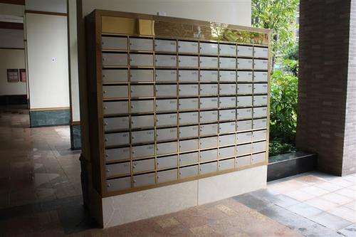 不锈钢信报箱在焊接前要清除油污和锈迹